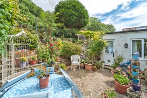 Photo 23- click for photo gallery